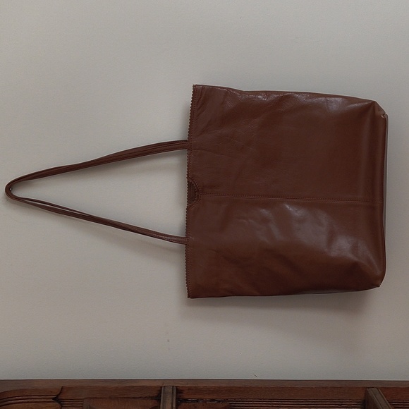 Latico Nora Leather Tote Bag Cognac Brown Scalloped Edge Classic Style Timeless - Picture 5 of 5